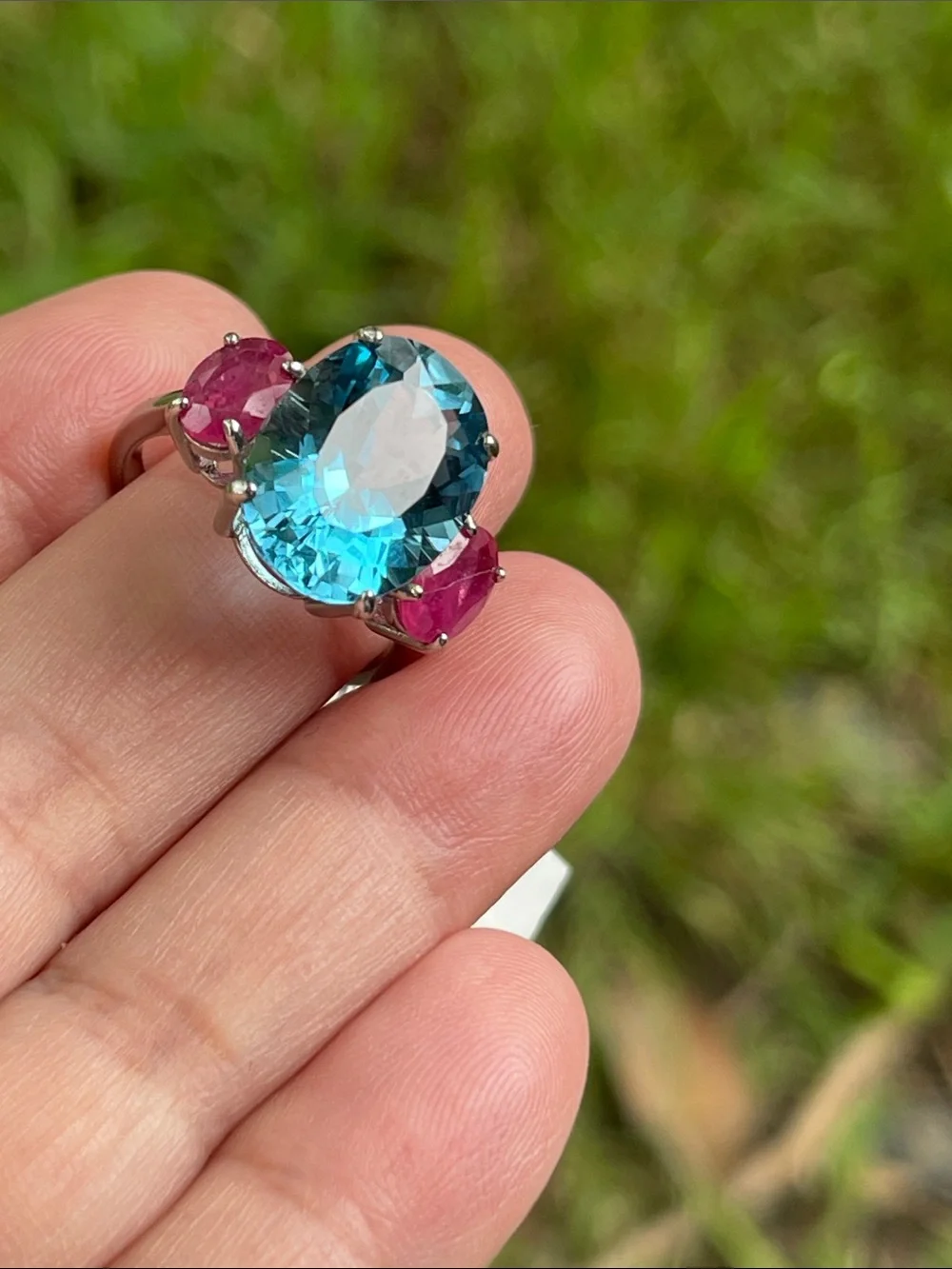 Large Natural Blue Topaz 15x11mm & Ruby Ring in 925 Sterling Silver Size 7